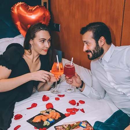 Vip Yacht & 3* 파리