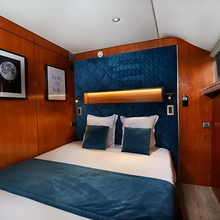 Vip Yacht & 호텔 3*