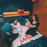 Hotel Vip Yacht Paris