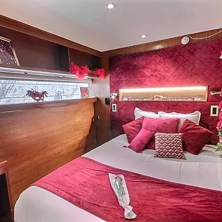 Vip Yacht &