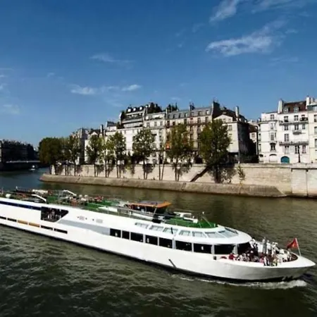 Vip Yacht & Paris
