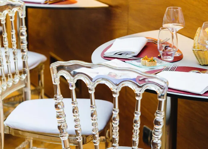 Vip Yacht Hôtel&spa 3*