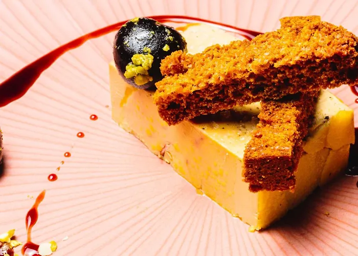 Vip Yacht Hôtel&spa Hotel 3*