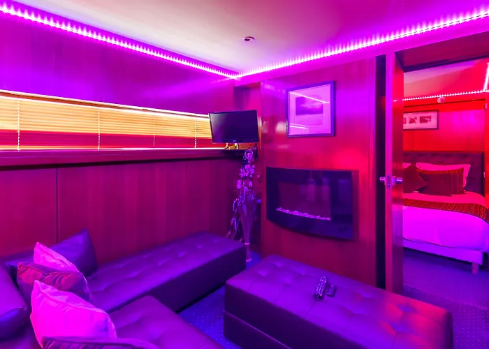 Vip Yacht Hôtel&spa Hotel 3*