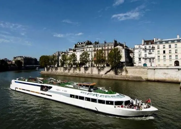 Vip Yacht Hôtel&spa Paris