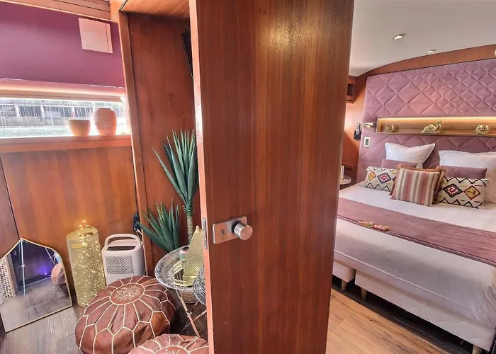 Отель Vip Yacht &