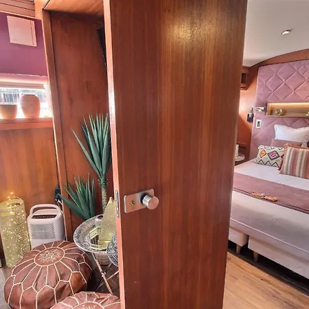 Hotel Vip Yacht &