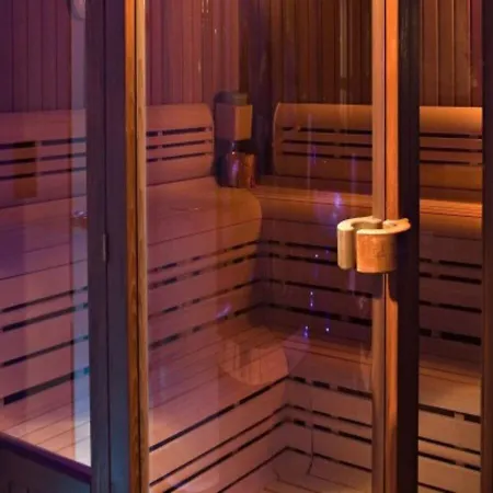 Vip Yacht & Hotel Parigi
