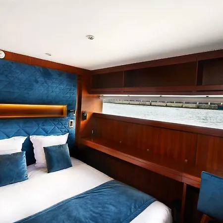 Vip Yacht & Hotel